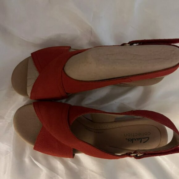 Clarks Collection Women's Shoe Sz 9 W(US Women's) Leather Wedge Red Giselle Cove - Picture 2 of 5